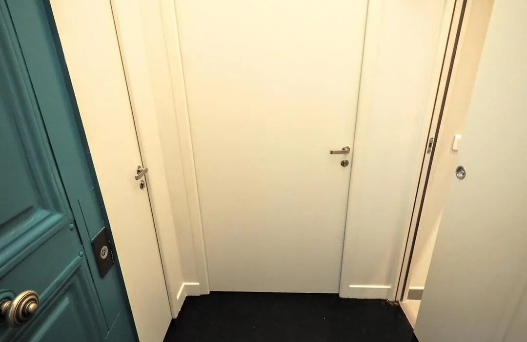 Moliere Chicsuites-1